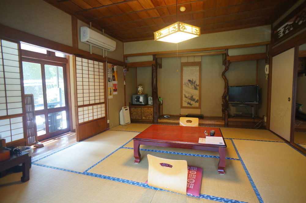 Takaosou Hotel Yufu Exterior photo
